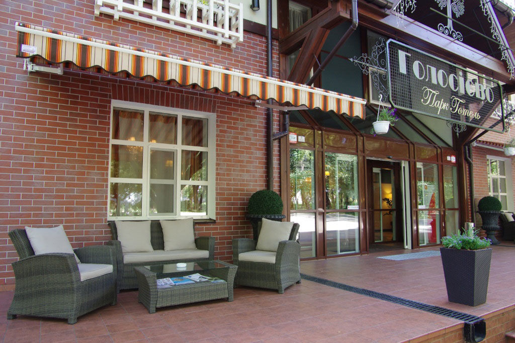 Park-Hotel Golosievo Kyiv Exterior foto